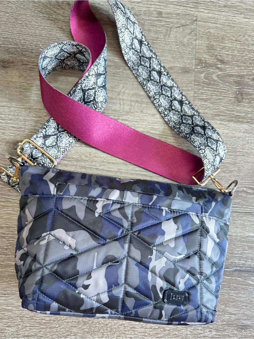 lug blue camo